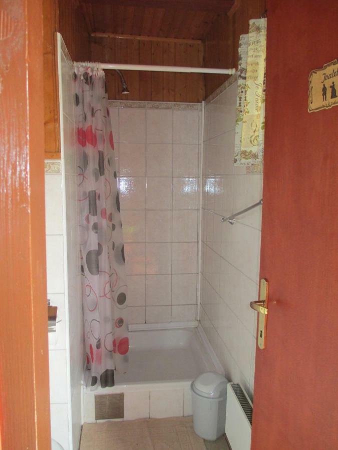Apartments Family Trauber Korenica Bagian luar foto